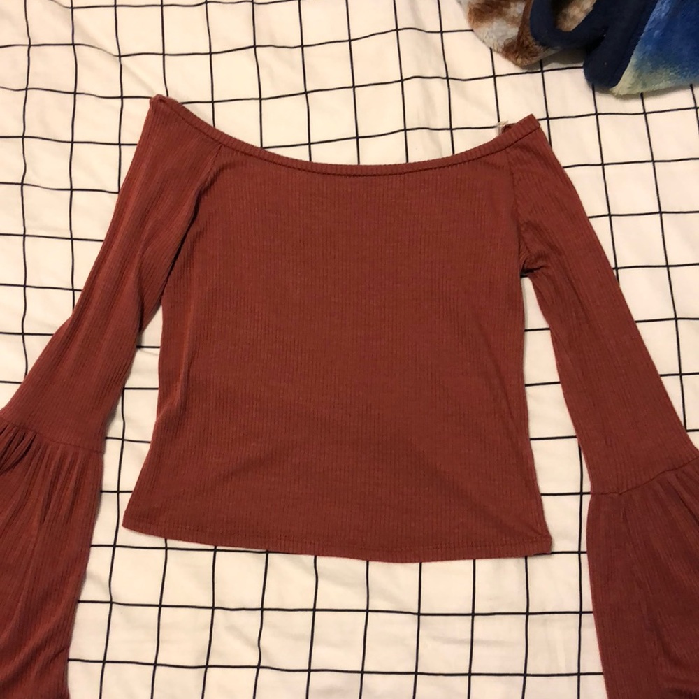 off the shoulder shirt!